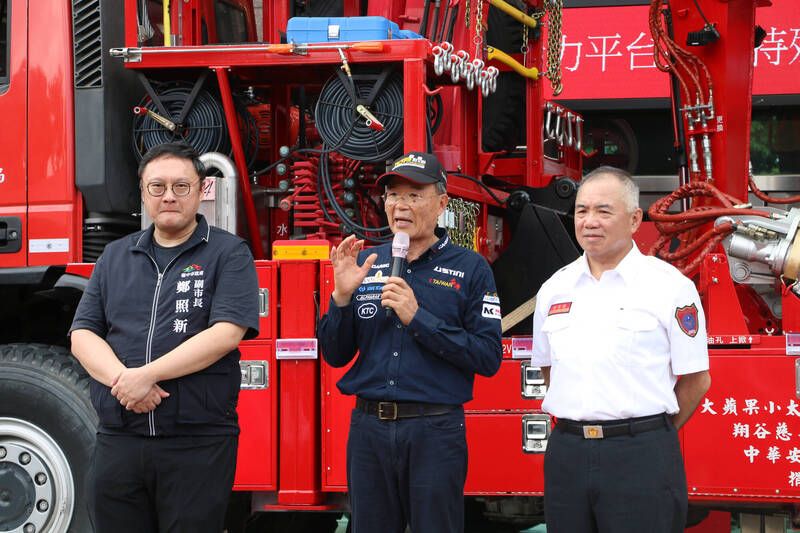 2024年台中消防局贈大型多功能消防車_5.jpg